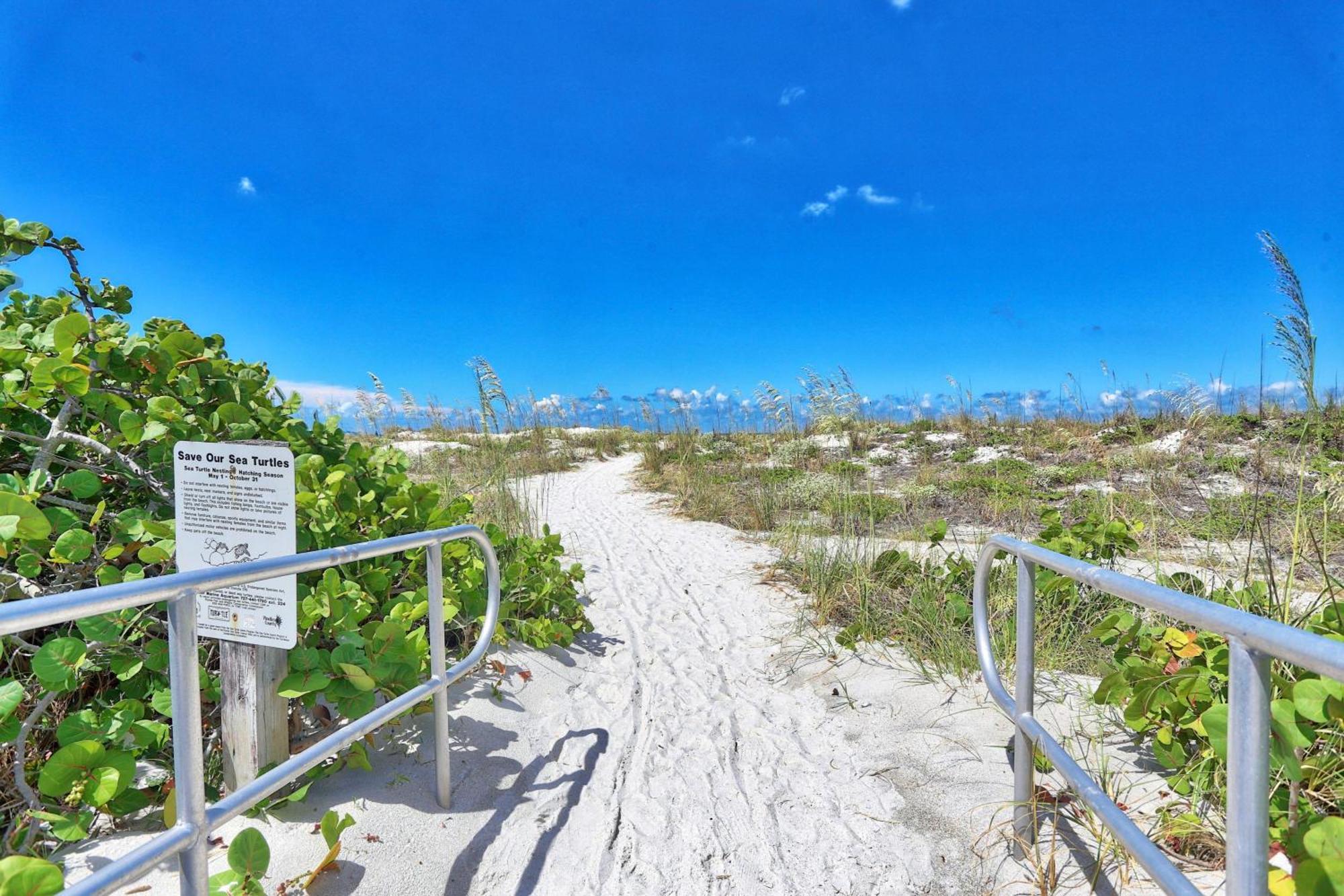 Madeira Bay Resort I 1504 St. Pete Beach Bagian luar foto